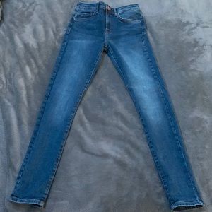 Forever 21 push up Denim jeans in size 25